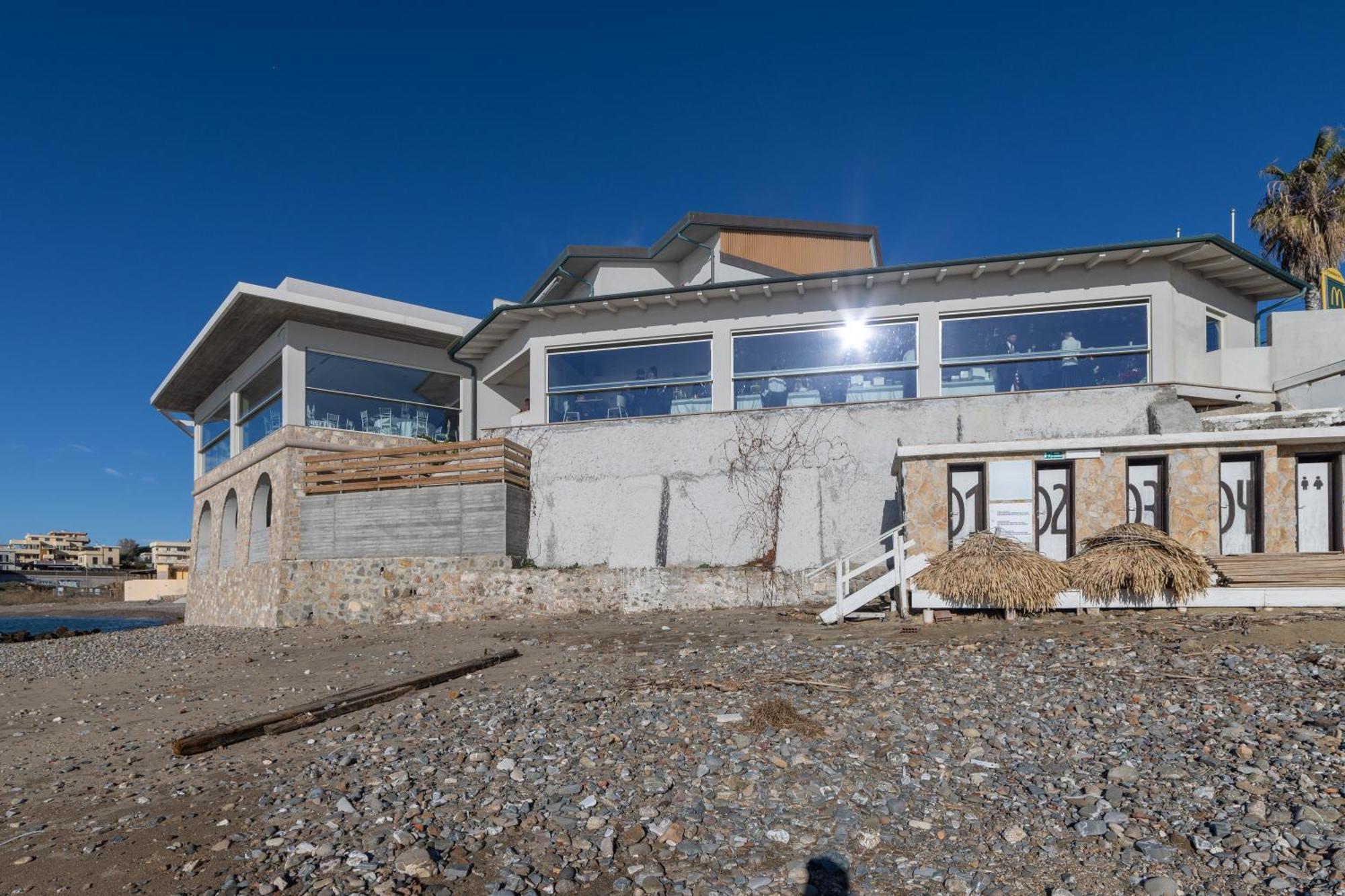 Le Suites Sul Mare Di Esterina Civitavecchia Eksteriør bilde