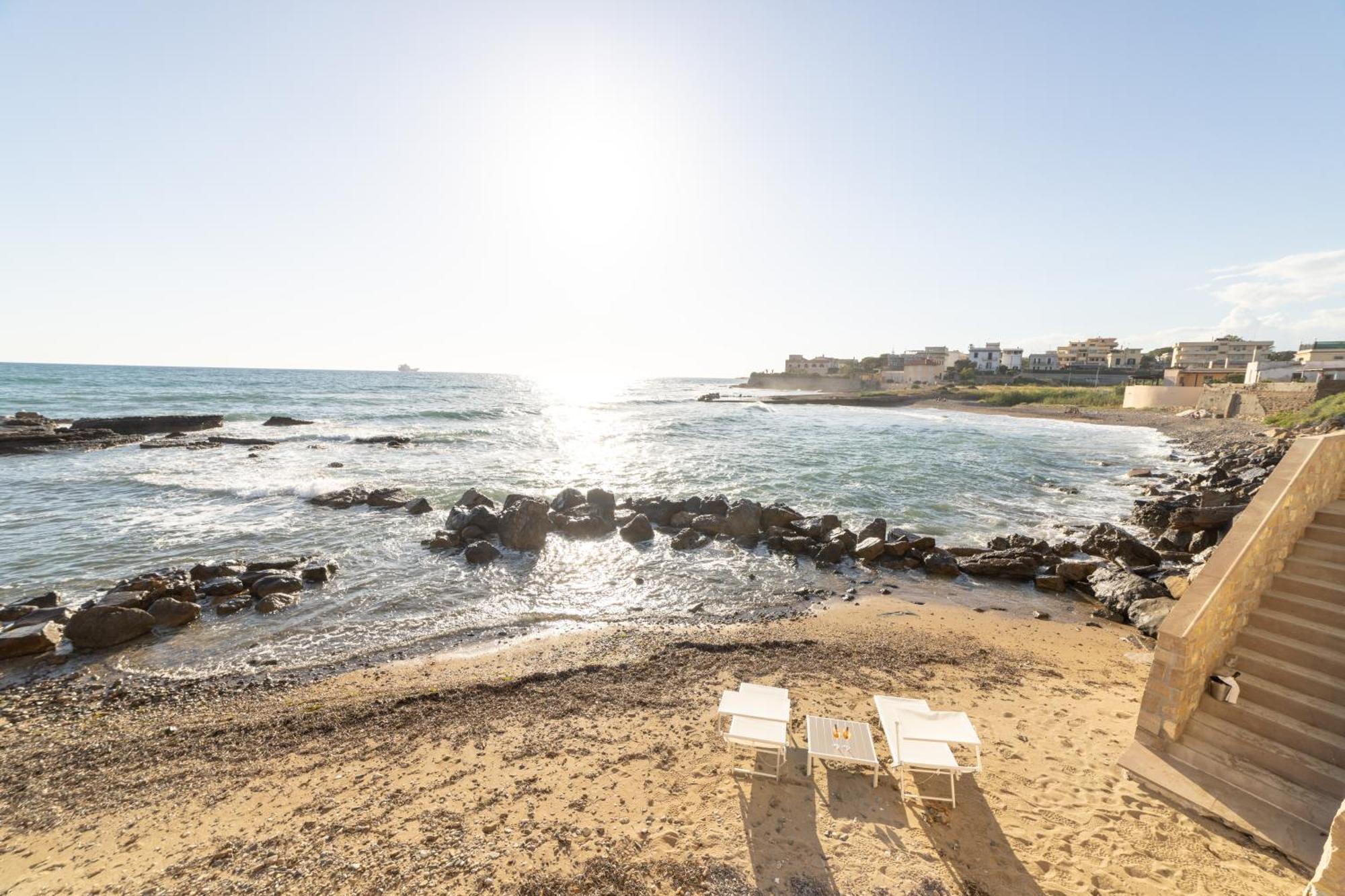 Le Suites Sul Mare Di Esterina Civitavecchia Eksteriør bilde