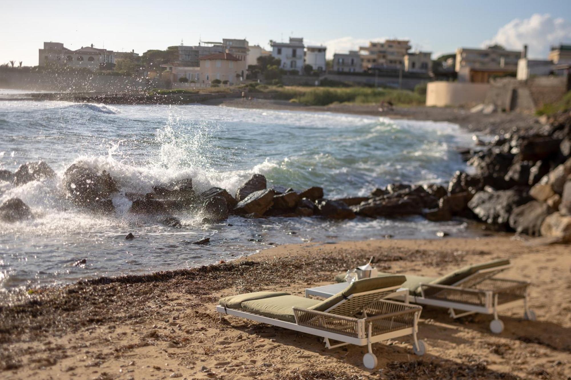 Le Suites Sul Mare Di Esterina Civitavecchia Eksteriør bilde